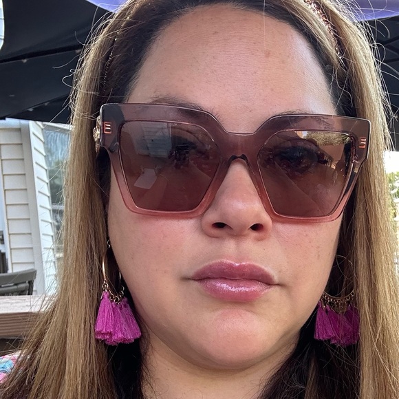 NIB Versace sunglasses - Picture 10 of 10